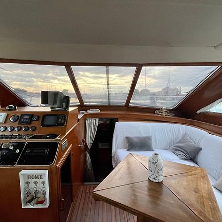 Navi Yacht A Sete, 2 A 8 Couchages, Privatif Hotel ภายนอก รูปภาพ