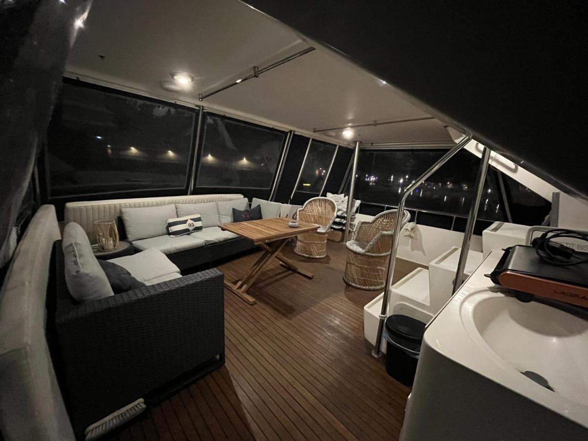 Navi Yacht A Sete, 2 A 8 Couchages, Privatif Hotel ภายนอก รูปภาพ