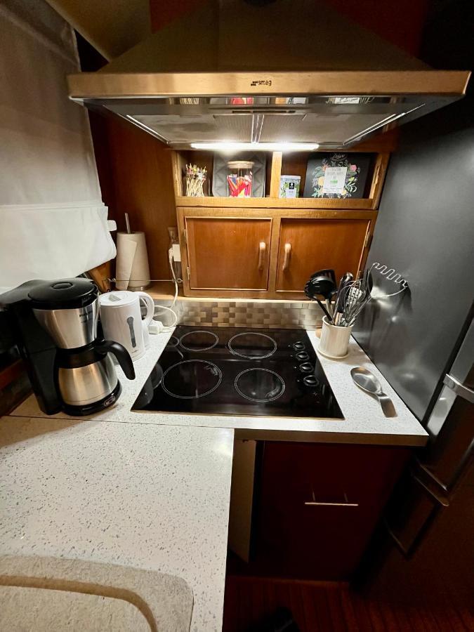 Navi Yacht A Sete, 2 A 8 Couchages, Privatif Hotel ภายนอก รูปภาพ