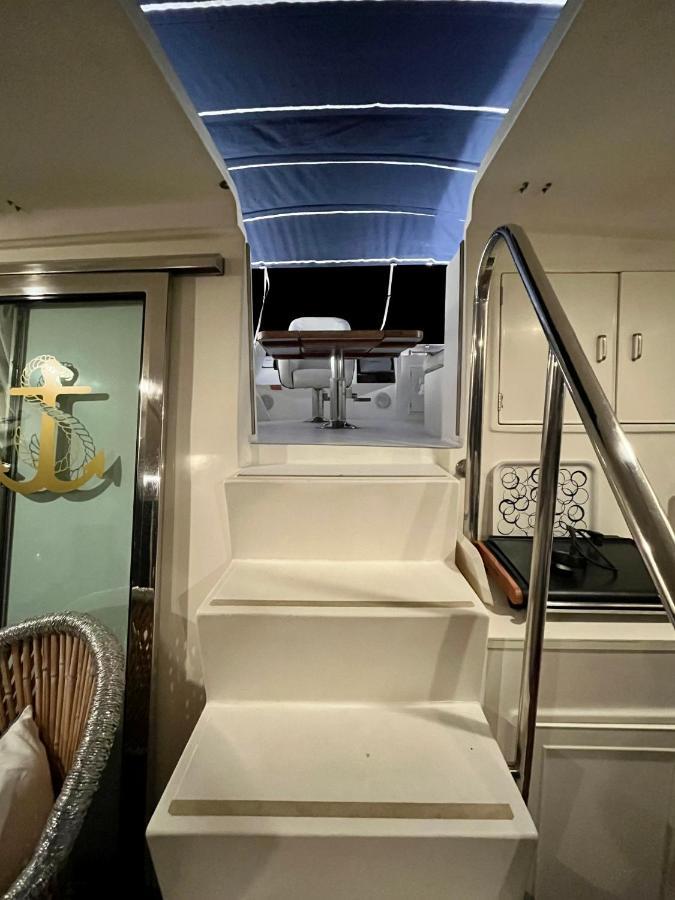 Navi Yacht A Sete, 2 A 8 Couchages, Privatif Hotel ภายนอก รูปภาพ