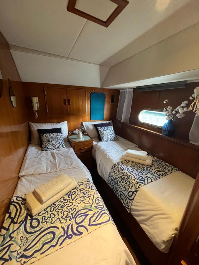 Navi Yacht A Sete, 2 A 8 Couchages, Privatif Hotel ภายนอก รูปภาพ