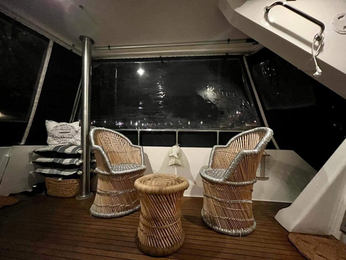 Navi Yacht A Sete, 2 A 8 Couchages, Privatif Hotel ภายนอก รูปภาพ