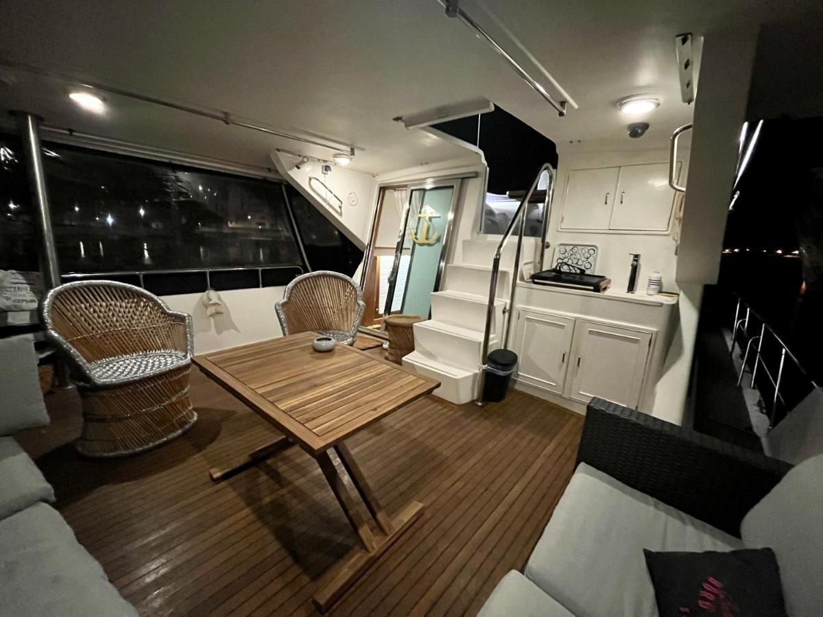 Navi Yacht A Sete, 2 A 8 Couchages, Privatif Hotel ภายนอก รูปภาพ