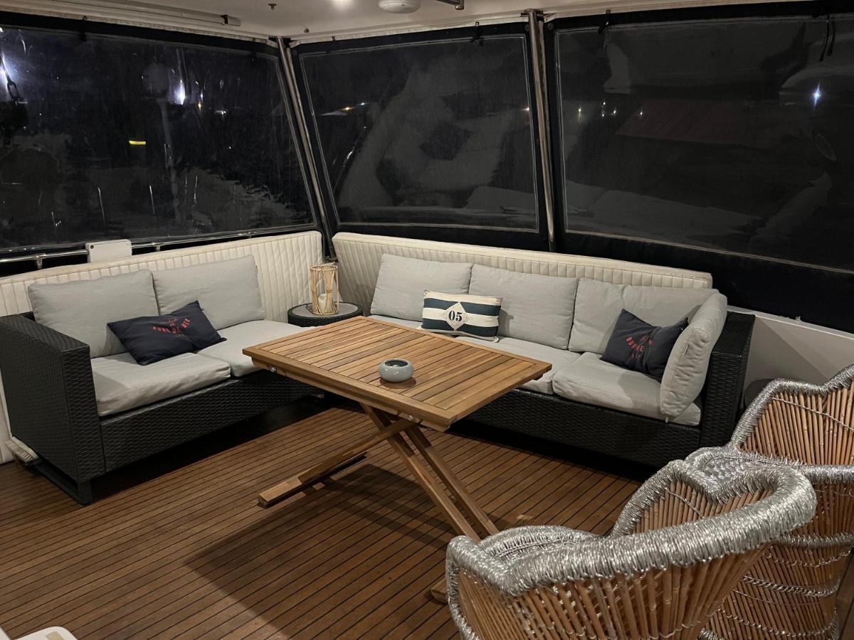 Navi Yacht A Sete, 2 A 8 Couchages, Privatif Hotel ภายนอก รูปภาพ