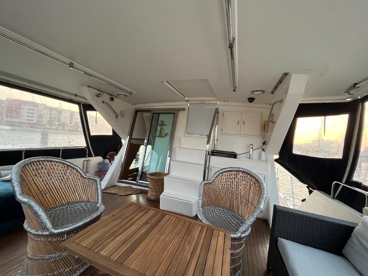 Navi Yacht A Sete, 2 A 8 Couchages, Privatif Hotel ภายนอก รูปภาพ