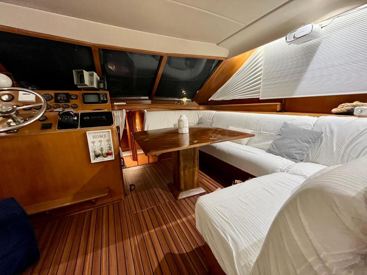 Navi Yacht A Sete, 2 A 8 Couchages, Privatif Hotel ภายนอก รูปภาพ