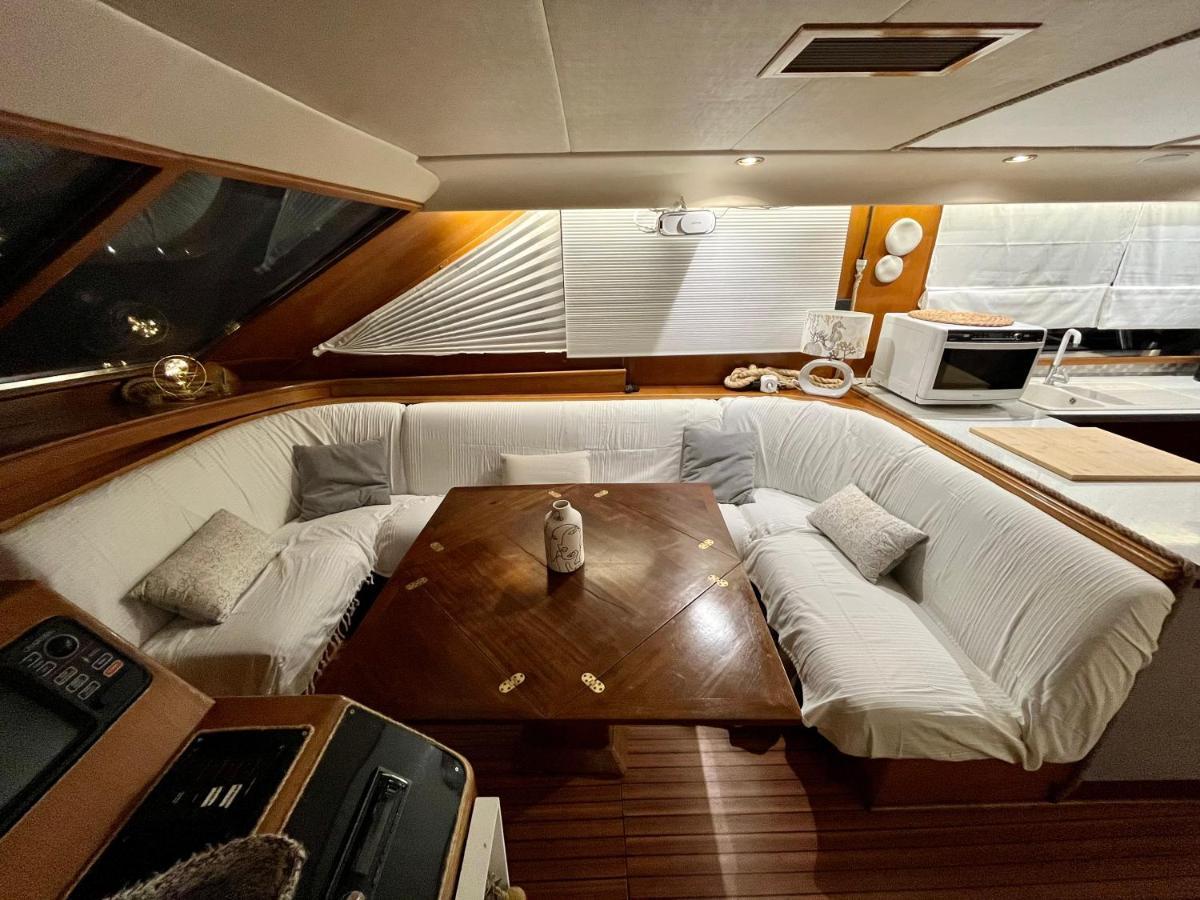 Navi Yacht A Sete, 2 A 8 Couchages, Privatif Hotel ภายนอก รูปภาพ